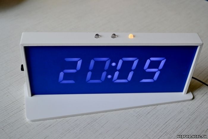Часы-термометр с двумя датчиками DS18B20